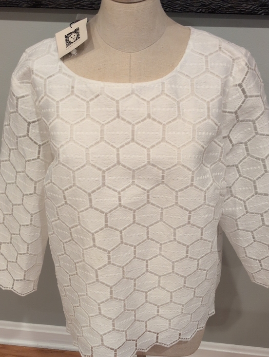 Anne Klein Tops - New Anne Klein White Lace Textured Lace Hexagon Top 16